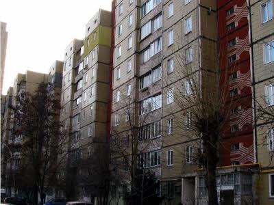 квартира за адресою Ревуцького вул., 35