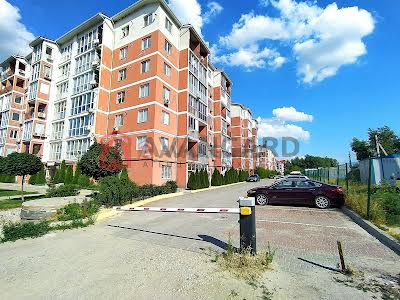 комерційна за адресою Кобзаря бульв., 3