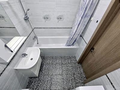 квартира за адресою Академіка Глушкова просп., 9-А