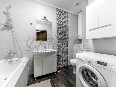 квартира за адресою Євгена Коновальця вул. (Щорса), 36в