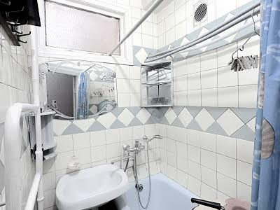 квартира за адресою Звіринецька вул., 65