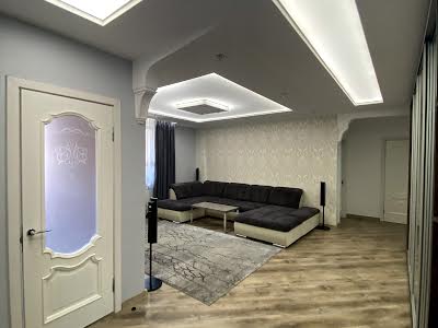 квартира за адресою Лісогринівецька вул., 26/3