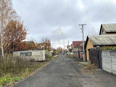 участок по адресу Малинова