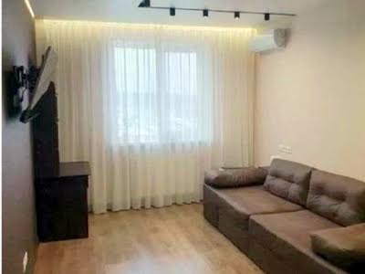 квартира за адресою Сім'ї Кульженків вул. (Петра Дегтяренка), 37