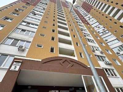 квартира по адресу Сергея Данченко ул., 5