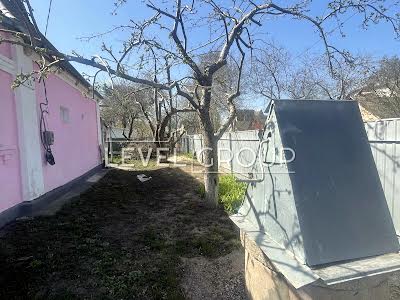 дом по адресу вул. Мира, 58