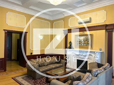 квартира за адресою Заньковецької вул., 7