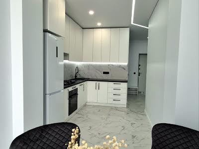 квартира за адресою Щаслива вул., 65