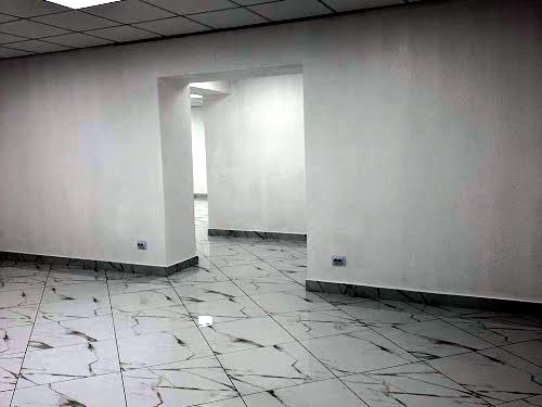 коммерческая по адресу пасічна, 15