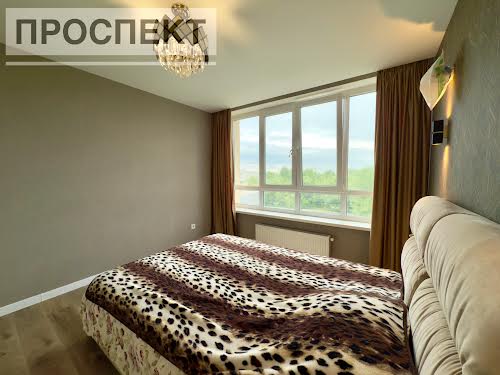 квартира за адресою Михайла Лушпи просп., 2/2