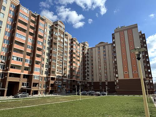 квартира за адресою Соборна вул., 105В