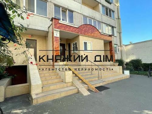 квартира за адресою Соломії Крушельницької вул., 5
