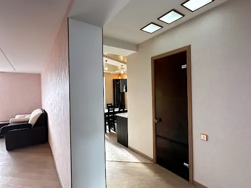 квартира за адресою Тополина вул., 20