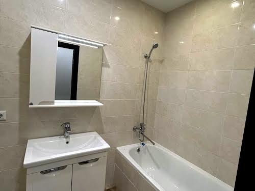 квартира за адресою Перлинна вул., 7