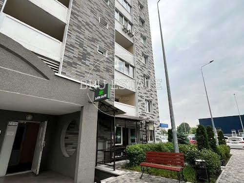 квартира за адресою Ревуцького вул., 54