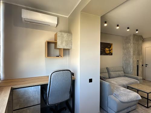 квартира за адресою Театральна, 21