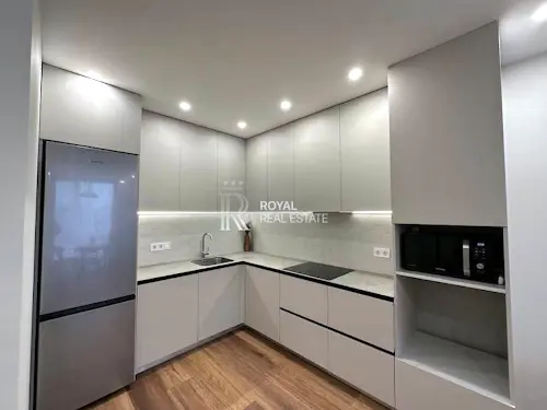 квартира за адресою Салютна вул., 2к9