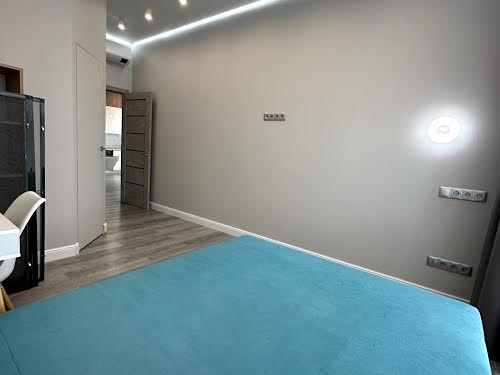 квартира за адресою Зоряний бульв., 1