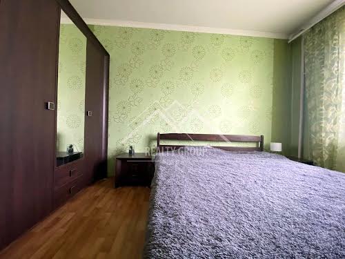 квартира за адресою Кривий Ріг, Незалежності України вул., 22