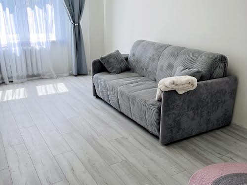 квартира за адресою Драгоманова вул., 1-К