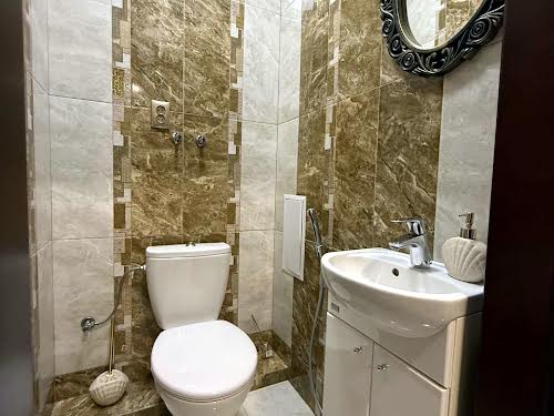 квартира за адресою Жасминова вул., 5б
