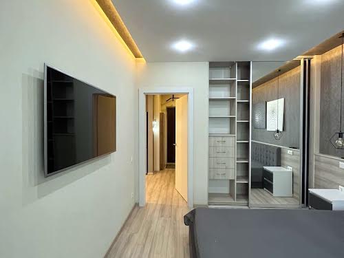 квартира за адресою Зарічна вул., 1