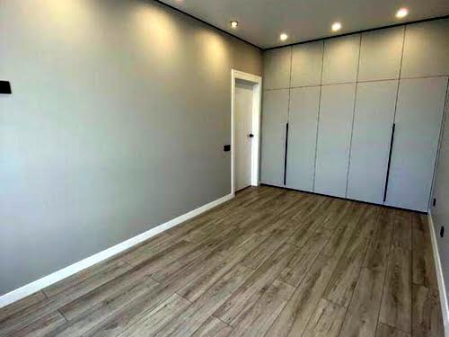 квартира за адресою Петра Радченка вул., 27