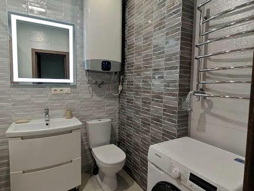 квартира за адресою Драгоманова, 4А
