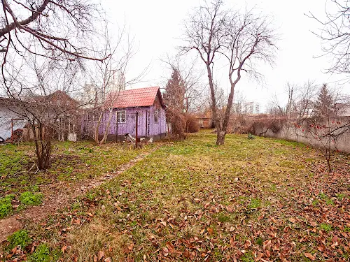участок по адресу Зелена, 1