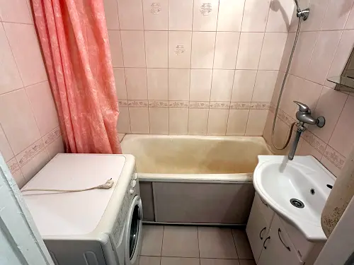 квартира за адресою Перемоги просп., 21
