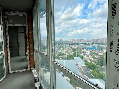 квартира за адресою Причальна вул., 10