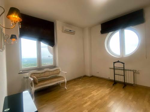 квартира по адресу Кловский спуск, 5