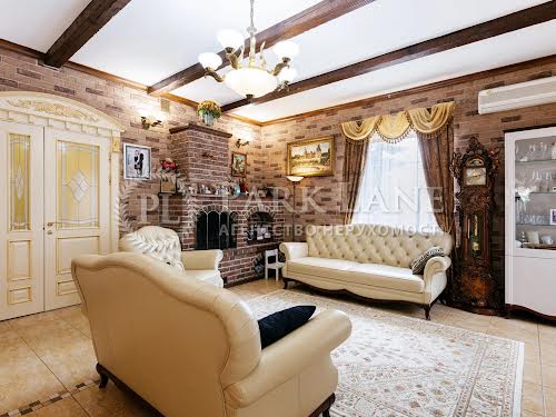 будинок за адресою Кооперативна, 5а