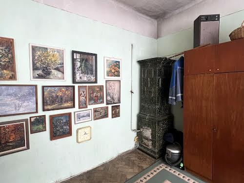 квартира за адресою Миколи Леонтовича вул., 13