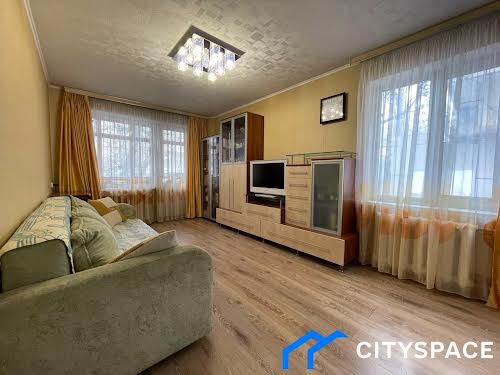 квартира за адресою Якуба Коласа вул., 21