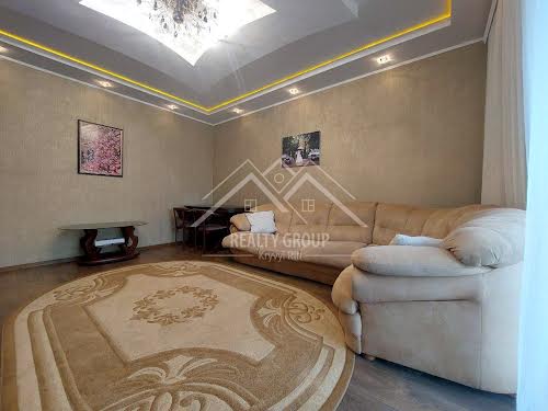 квартира за адресою Н'ютона, 28