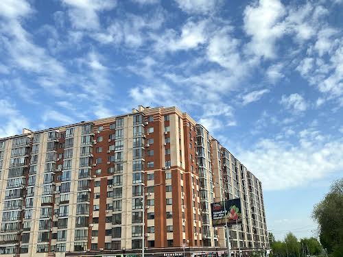 квартира за адресою Співдружності вул., 1