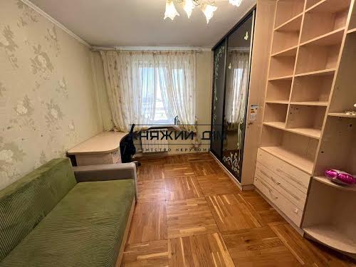 квартира за адресою Дніпровська набережна вул., 13