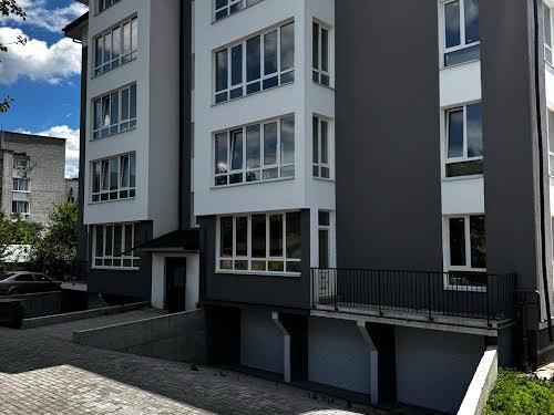 квартира за адресою Академіка Івана Крип'якевича вул., 4