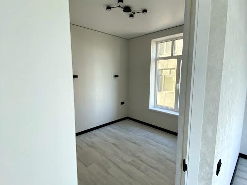 квартира за адресою Лисичівка, 4