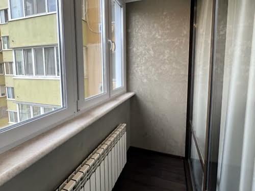 квартира за адресою Академіка Сахарова вул., 36