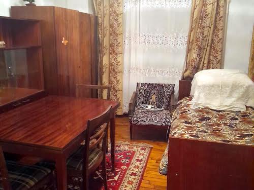 квартира за адресою Перемоги вул., 79-А