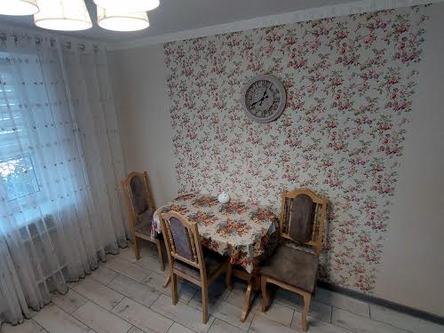 квартира за адресою Казарського вул., 1Б