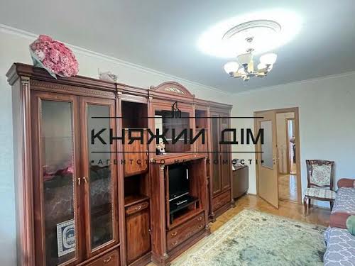 квартира по адресу Драгоманова ул., 14А