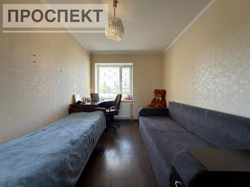 квартира за адресою Металургів вул., 30