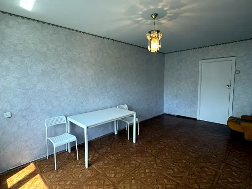 квартира за адресою Мілютенка вул., 23