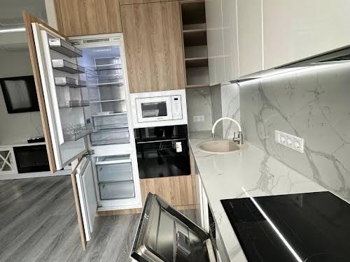 квартира за адресою Зоряний бульв., 1
