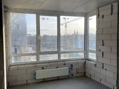 квартира за адресою Салютна вул., 2к23