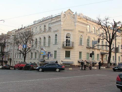комерційна за адресою Володимирська вул., 23-А
