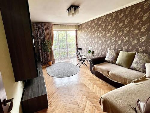 квартира за адресою Котляревського, 50
